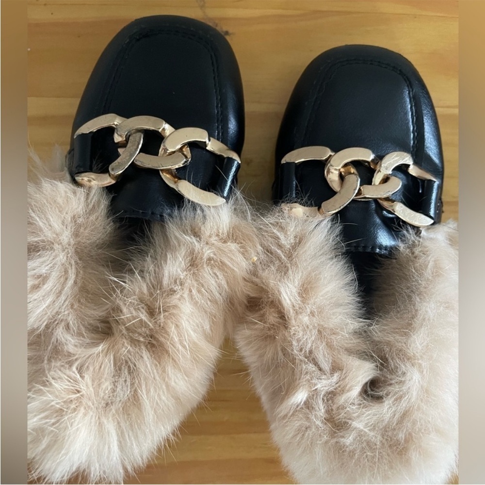 Kids dress shoes